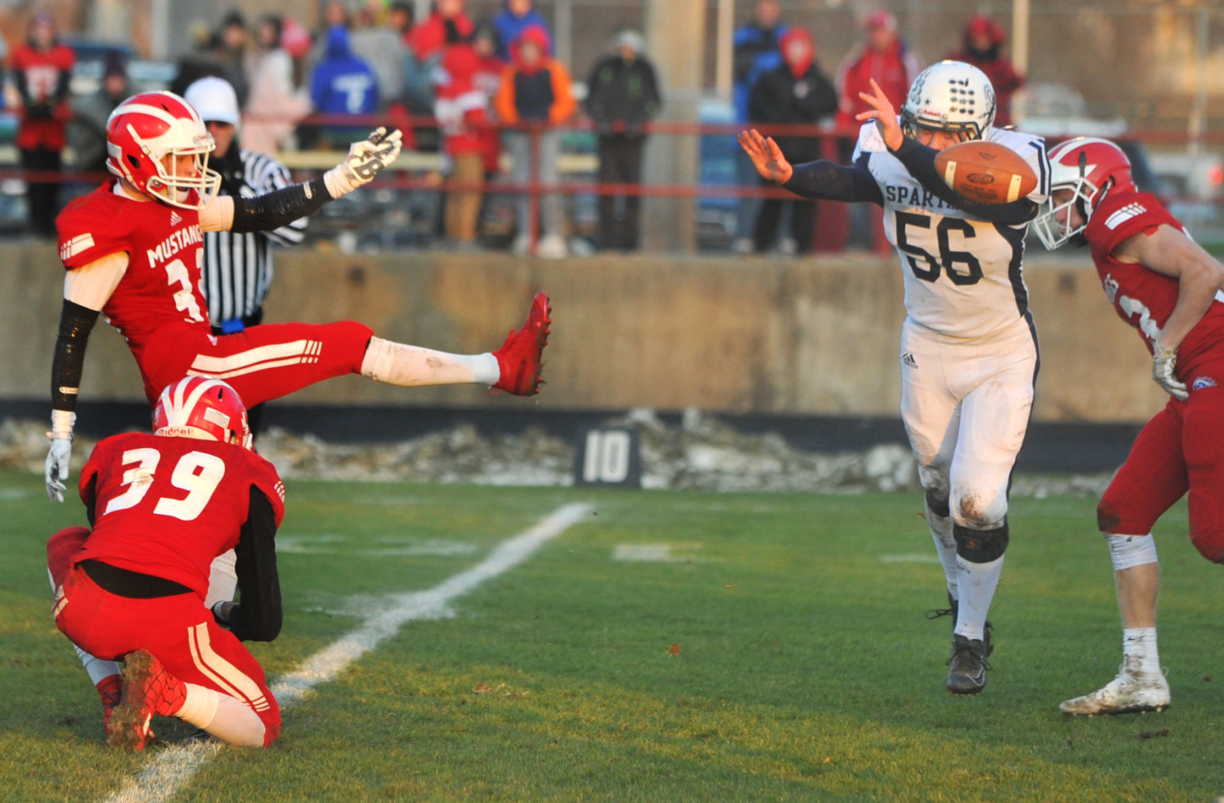 Ridgewood Spartans vs Morrison Mustangs Class 1A playoffs